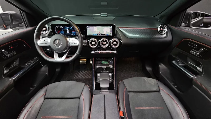 Mercedes-Benz GLA-Class