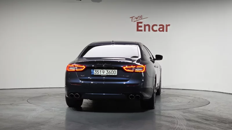 Maserati QUATTROPORTE