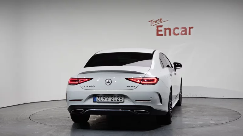 Mercedes-Benz CLS-Class