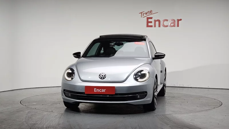 Volkswagen BEETLE