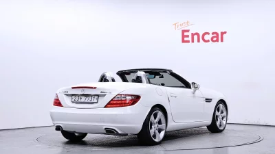 Mercedes-Benz SLK-Class
