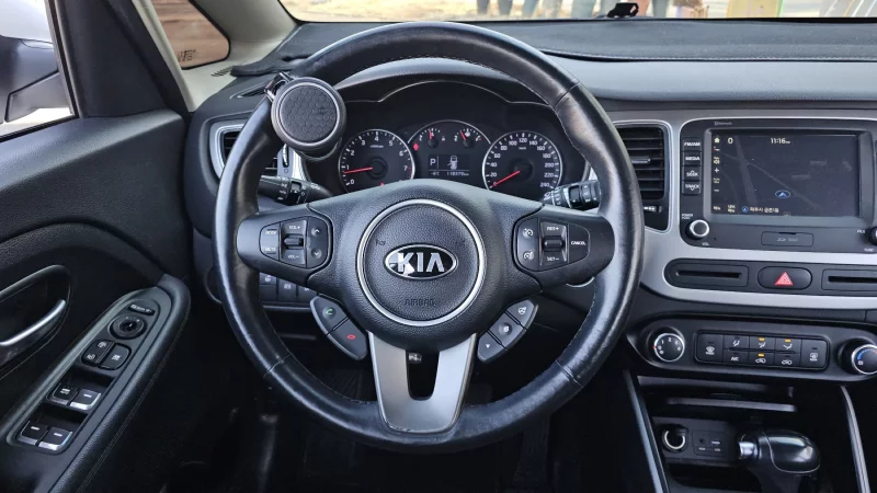 Kia Carens