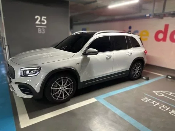 Mercedes-Benz GLB-Class
