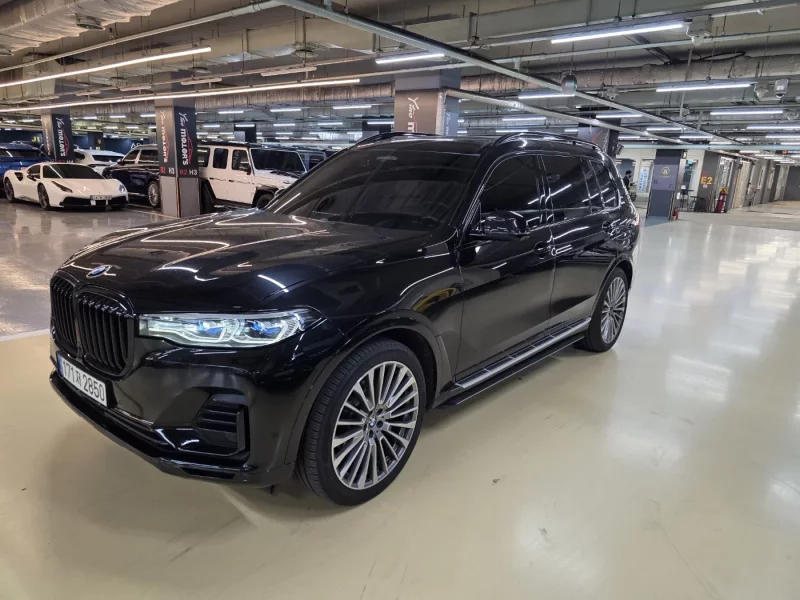 BMW X7