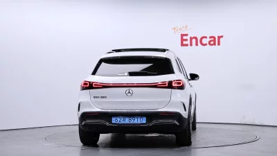 Mercedes-Benz EQA