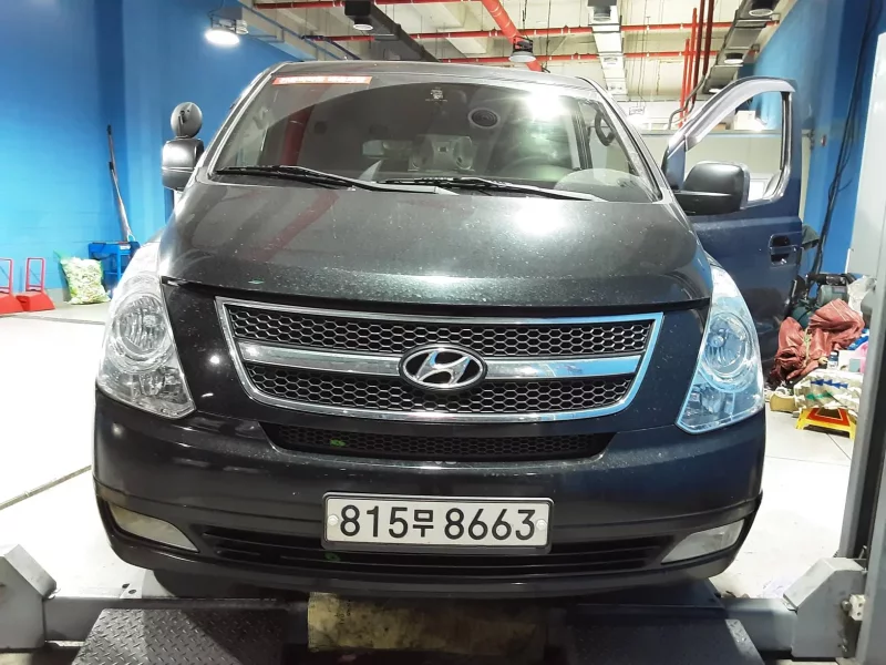 Hyundai Grand Starex