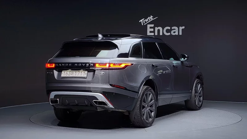 Land Rover RANGE ROVER VELAR