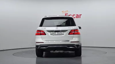 Mercedes-Benz M-class