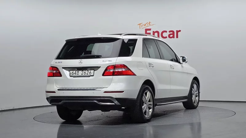 Mercedes-Benz M-class