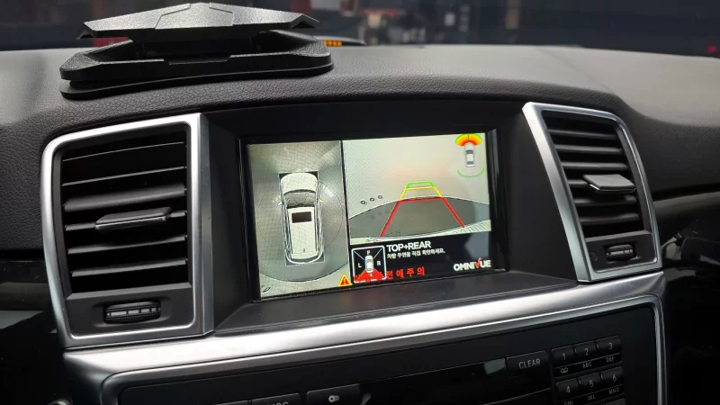 Mercedes-Benz M-class