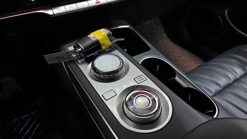 Genesis GV70