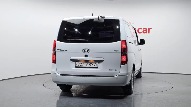 Hyundai Grand Starex