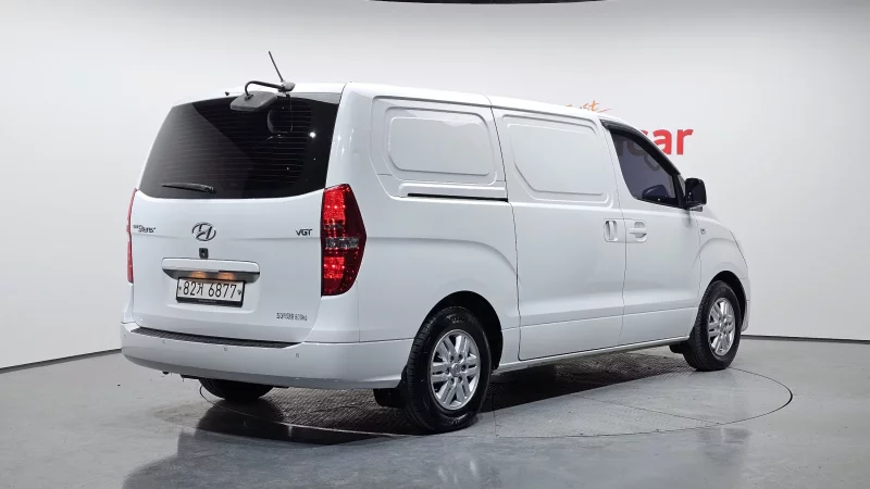 Hyundai Grand Starex