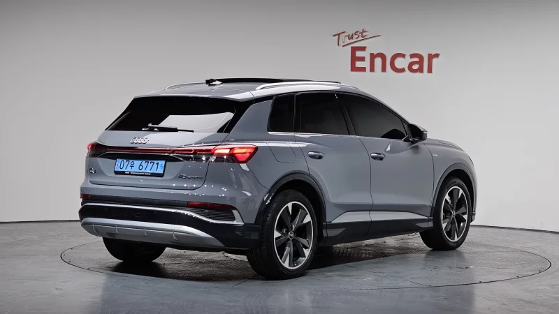 Audi Q4 e-tron