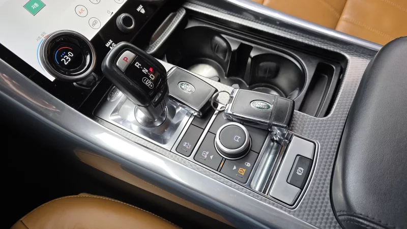 Land Rover RANGE ROVER SPORT