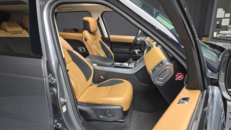 Land Rover RANGE ROVER SPORT