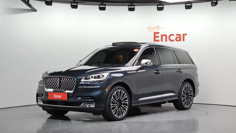 Lincoln AVIATOR