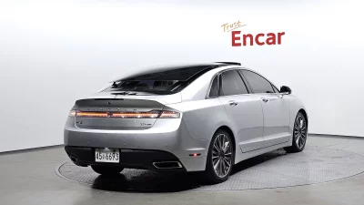 Lincoln MKZ
