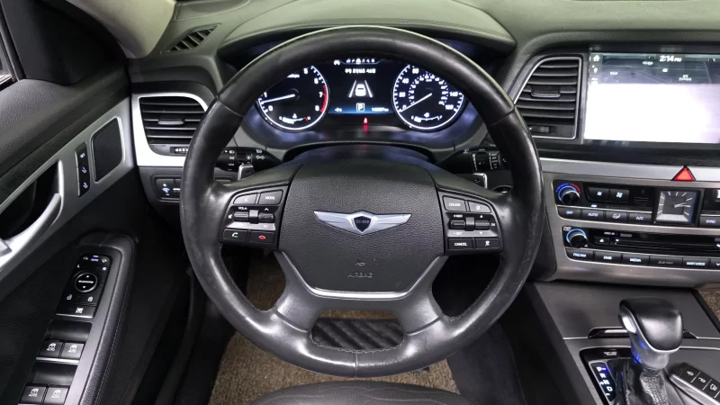 Hyundai Genesis