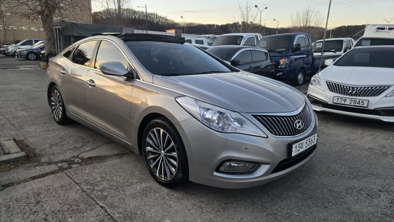 Hyundai Grandeur