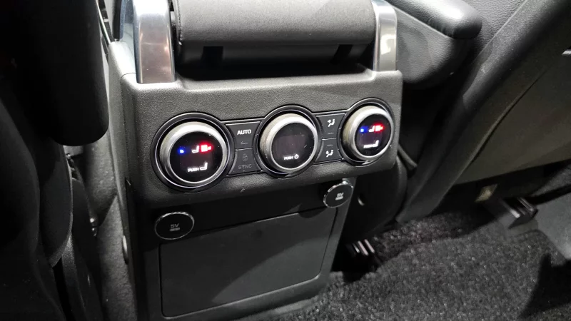 Land Rover DISCOVERY