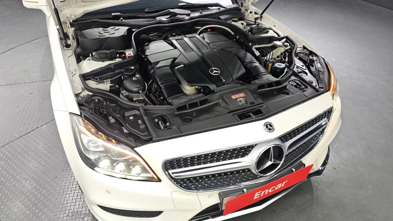 Mercedes-Benz CLS-Class