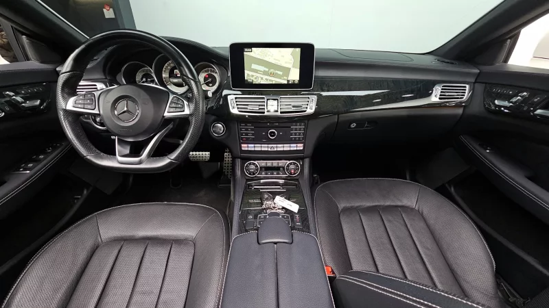 Mercedes-Benz CLS-Class