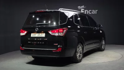 SsangYong Korando Turismo