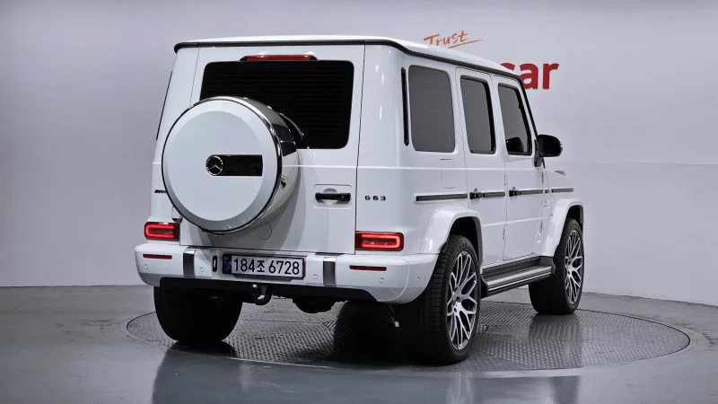 Mercedes-Benz G-Class