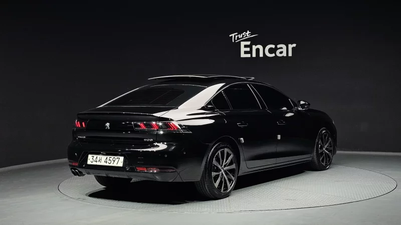 Peugeot 508