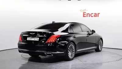 Genesis EQ900