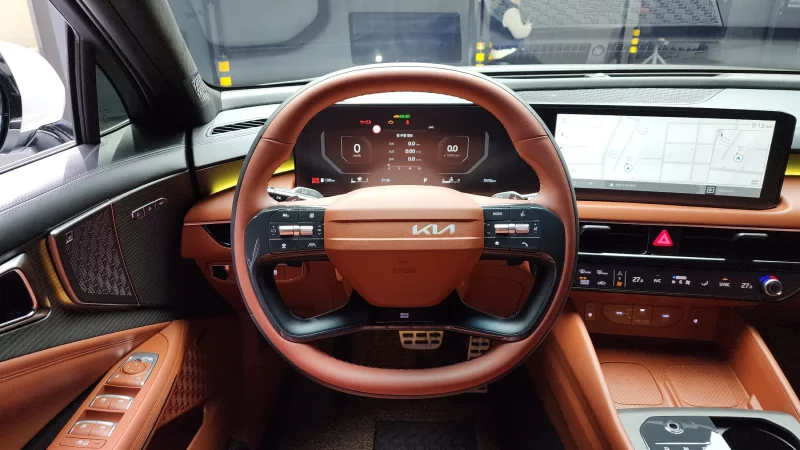 Kia K8
