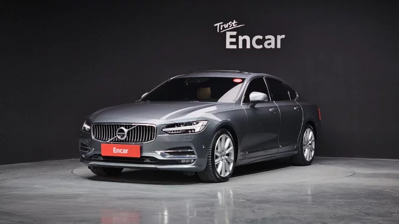 Volvo S90