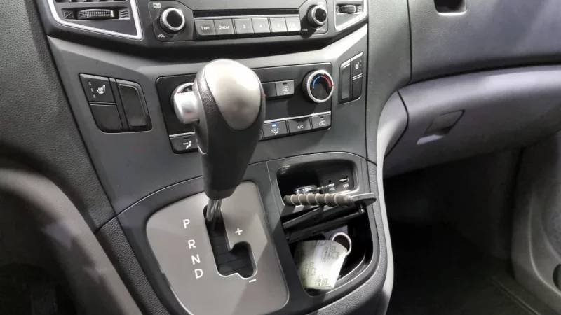 Hyundai Grand Starex