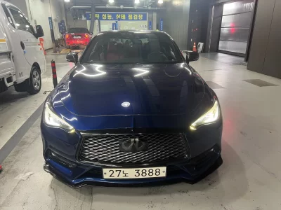 Infiniti Q60