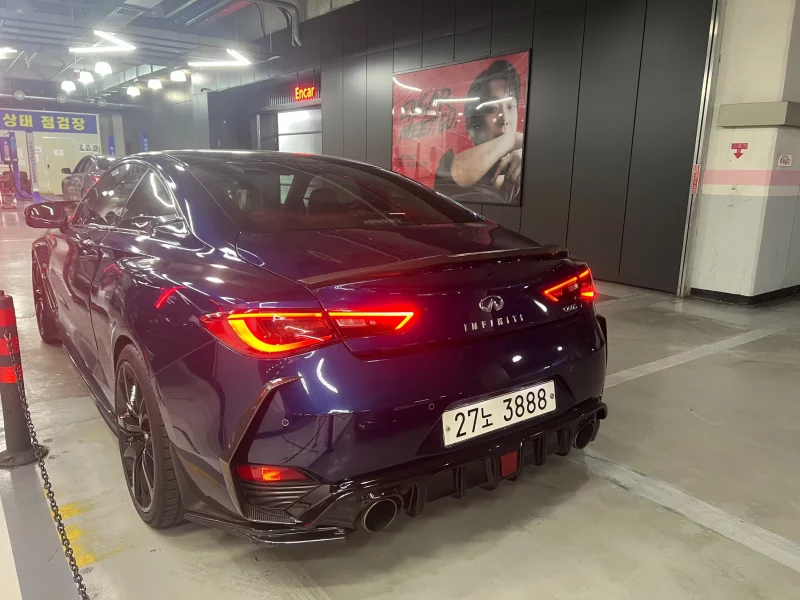 Infiniti Q60