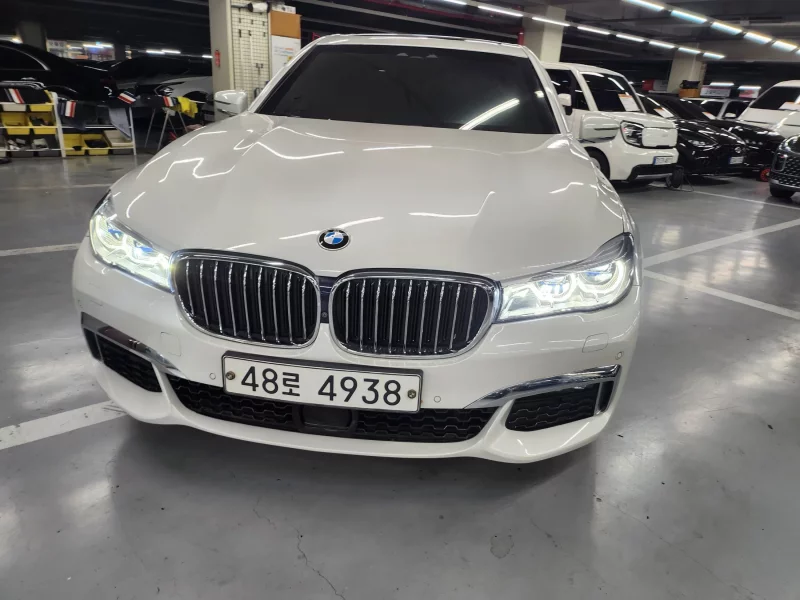 BMW 7-Series