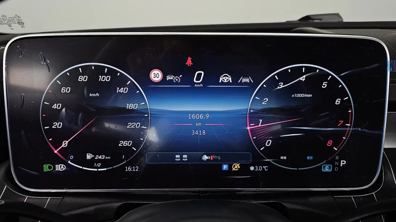 Mercedes-Benz CLE-Class