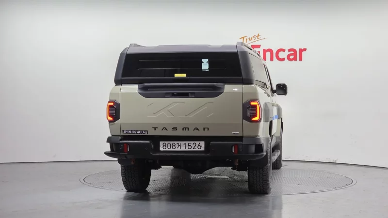 Kia Tasman