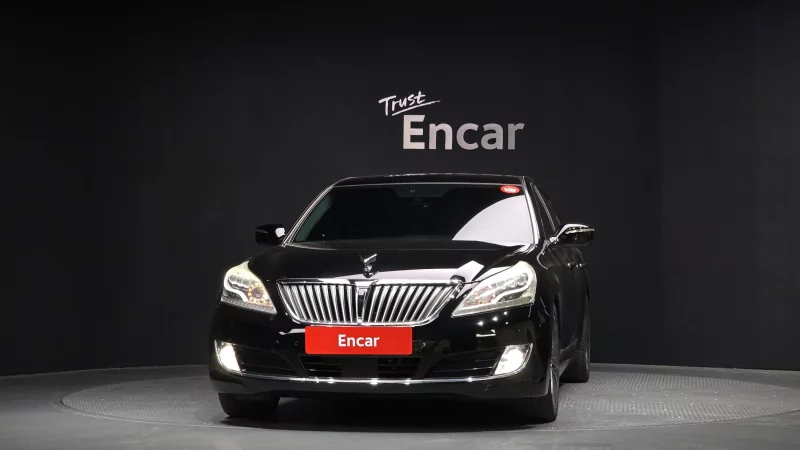Hyundai Equus