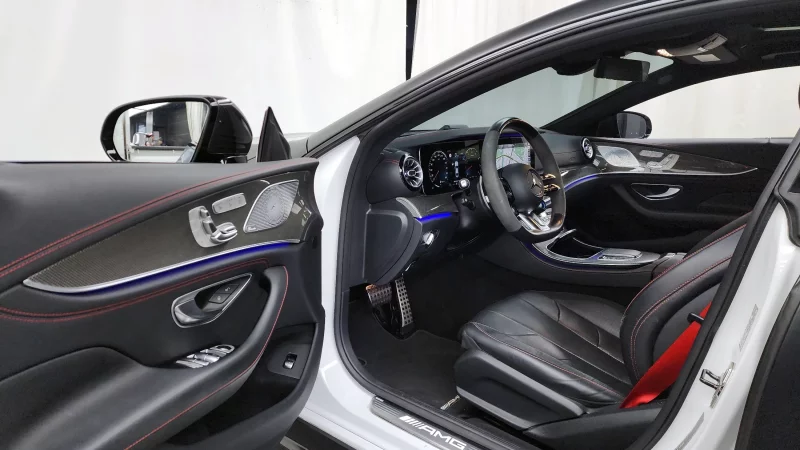 Mercedes-Benz CLS-Class