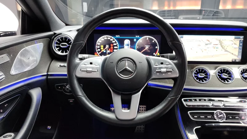 Mercedes-Benz CLS-Class