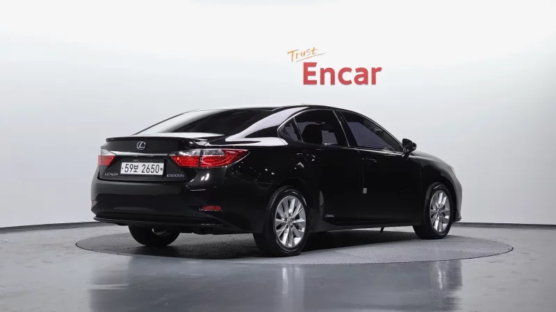 Lexus ES300h