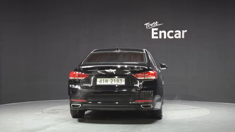 Hyundai Genesis