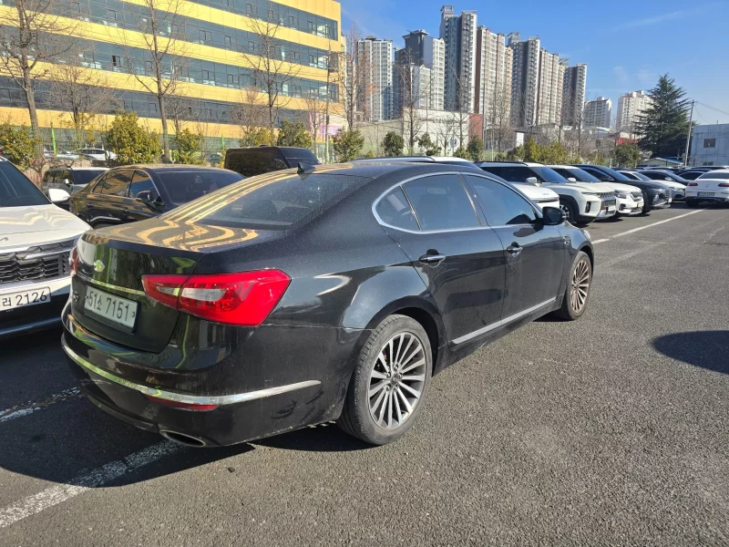 Kia K7
