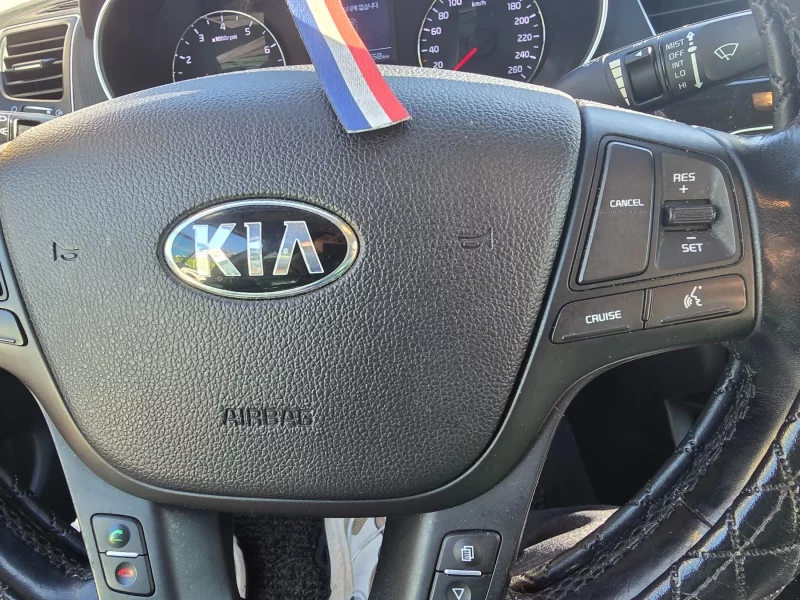 Kia K7