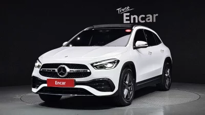 Mercedes-Benz GLA-Class