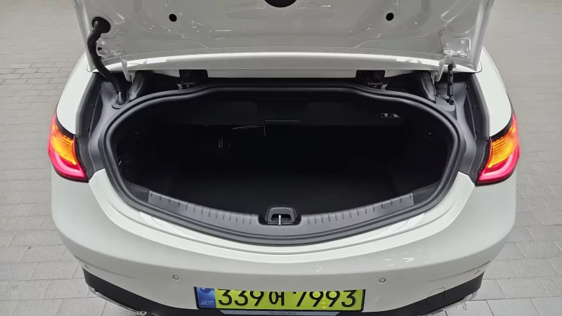 Mercedes-Benz CLE-Class