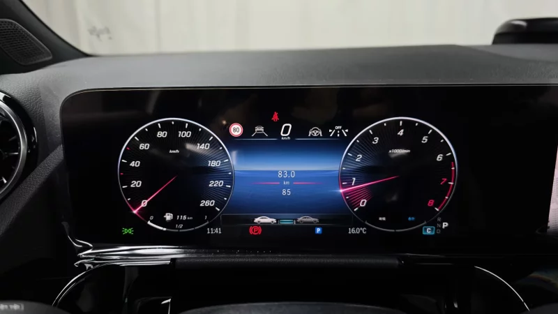 Mercedes-Benz GLA-Class