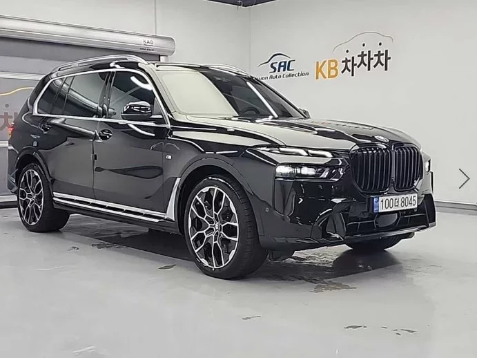 BMW X7